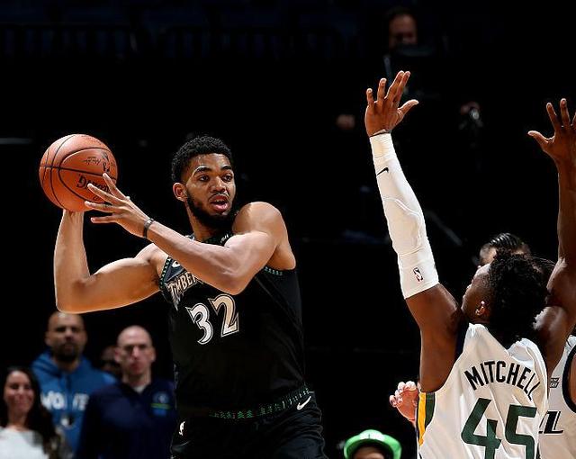  戈贝尔防守端统治禁区，森林狼击败爵士终结对手三连胜